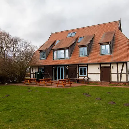 Eulenhof Steinhagen (Vorpommern-Rugen)